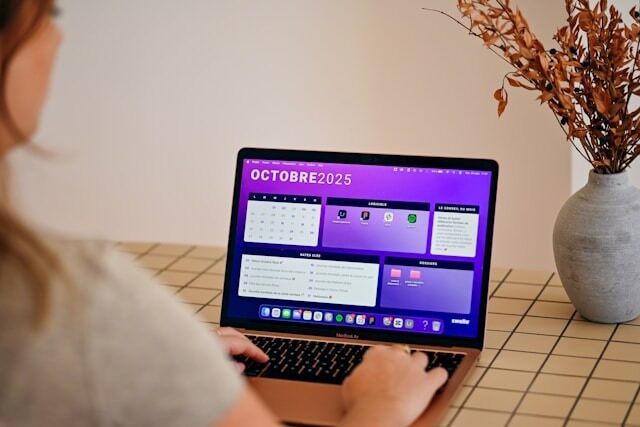 Perbedaan Content Planner, Content Strategist, Content Writer, dan Social Media Specialist